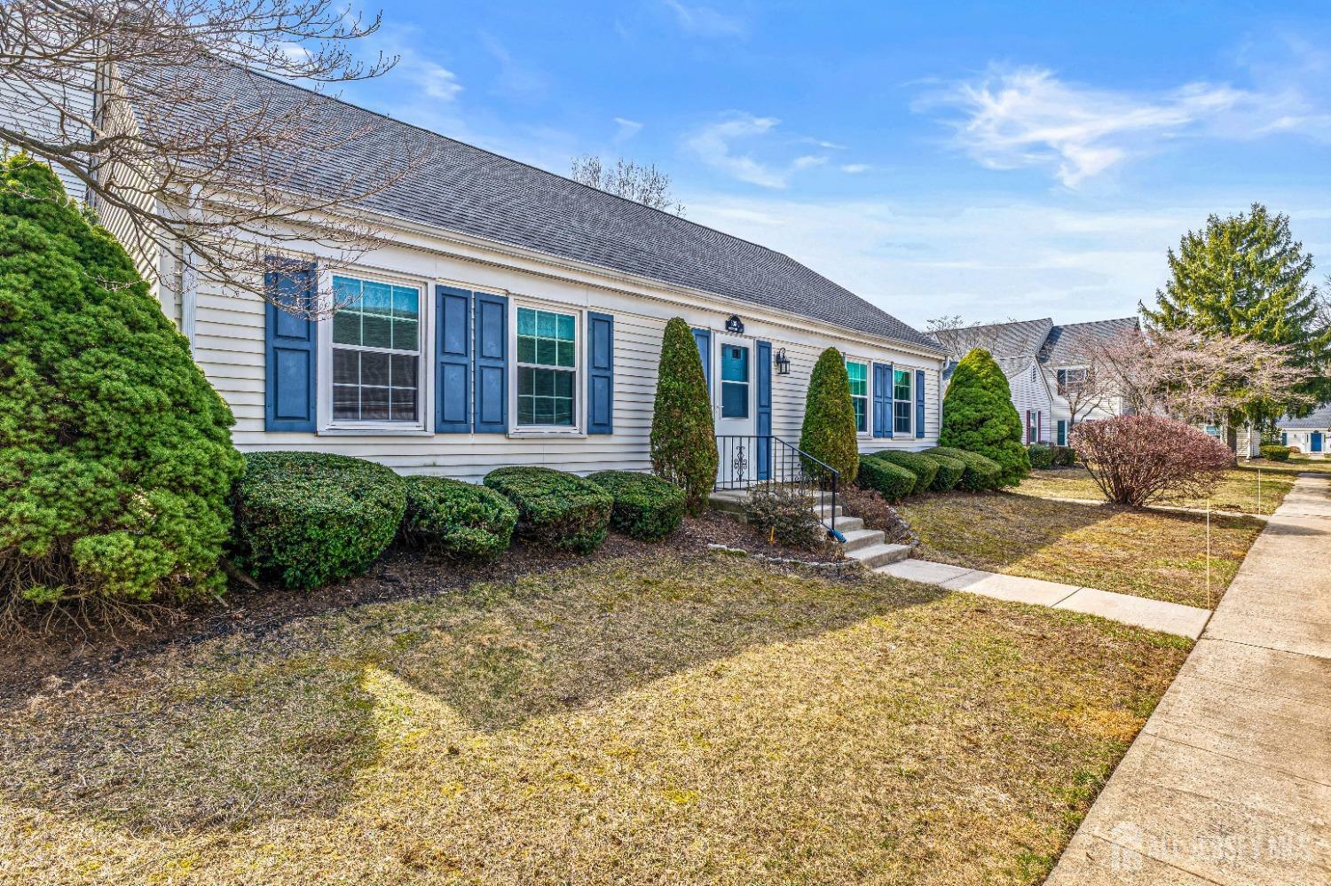 Property Photo:  608 Winchester Lane C  NJ 08831 