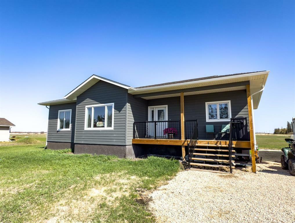 Property Photo: 727 Edith Avenue MB R0C 2L0