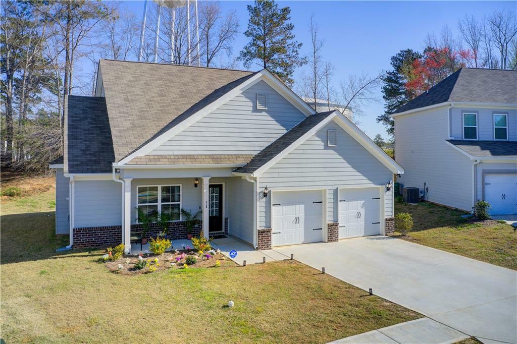 Property Photo: 516 Grand Magnolia Street GA 30233