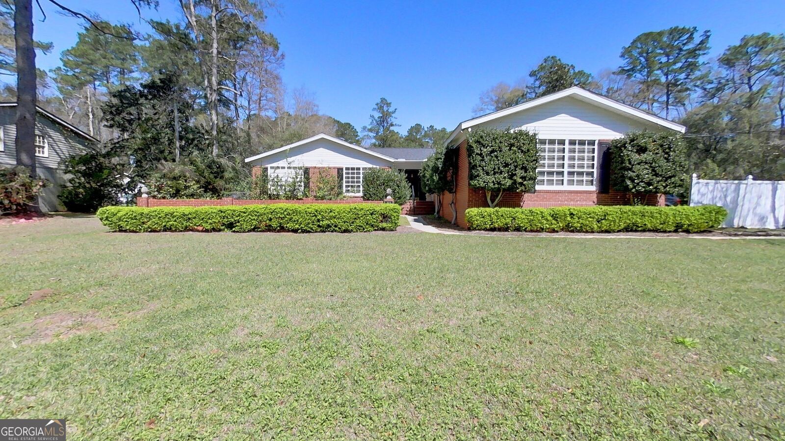 Property Photo:  329 Tuxedo Drive  GA 31792 