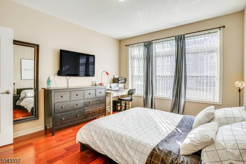 104 E Elizabeth Ave 107  Linden City NJ 07036 photo