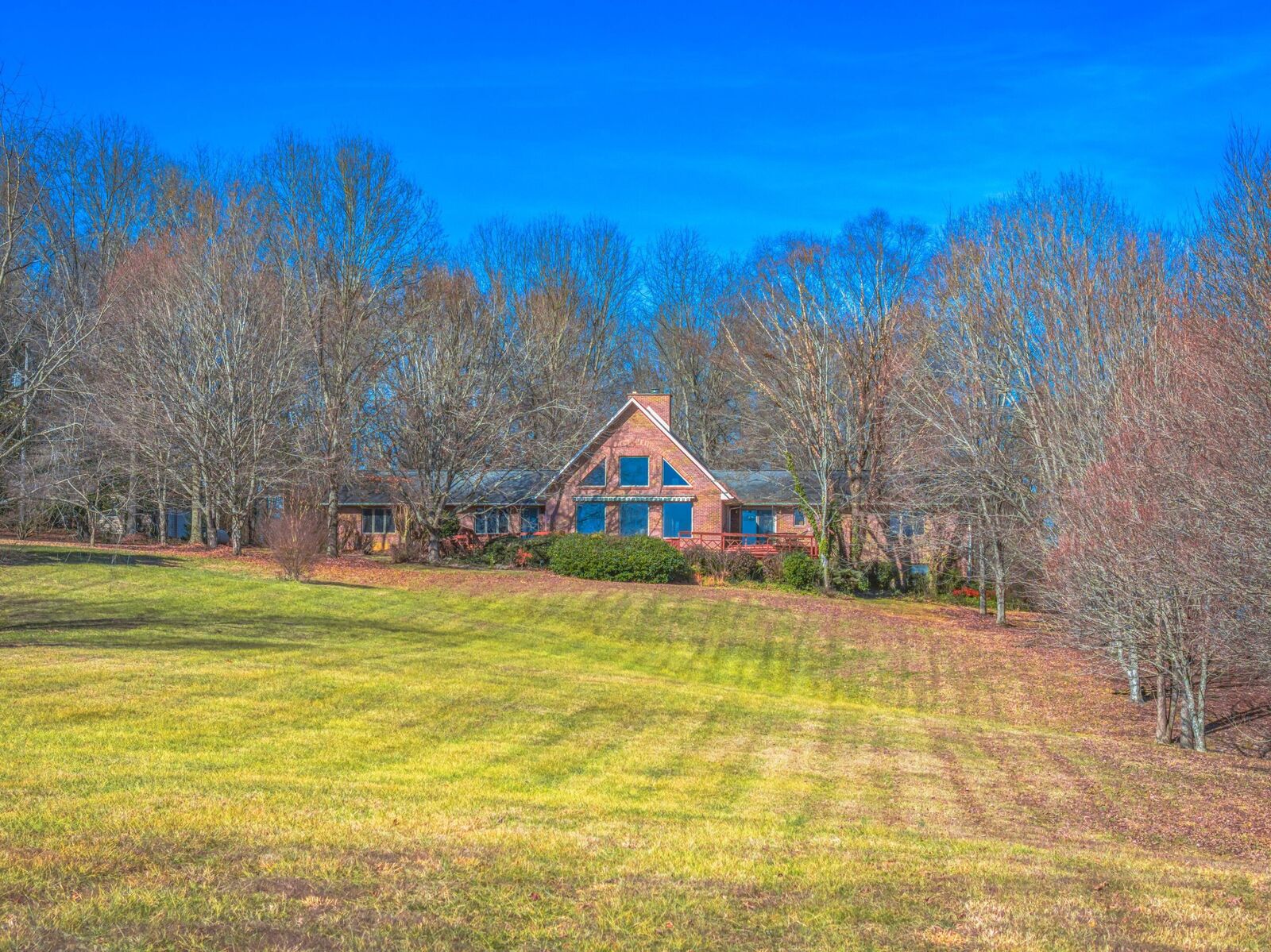 Property Photo: 3045 Shallow Ridge Rd TN 37890