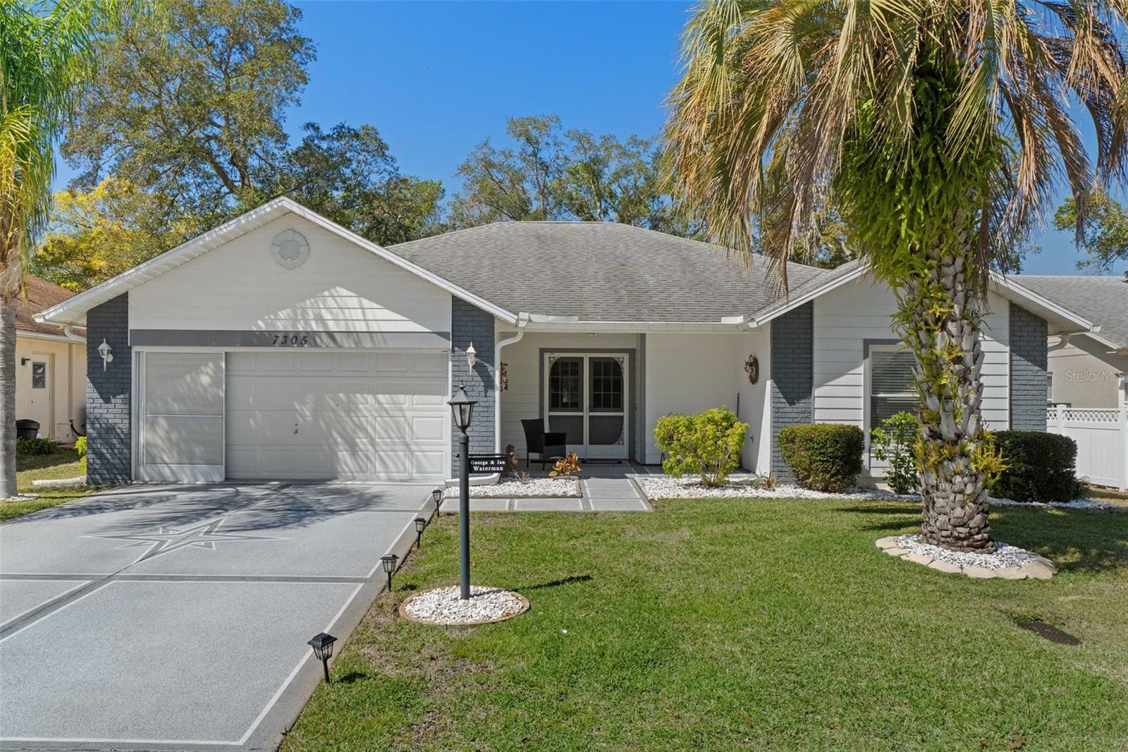 Property Photo:  7305 Sugarbush  FL 34606 