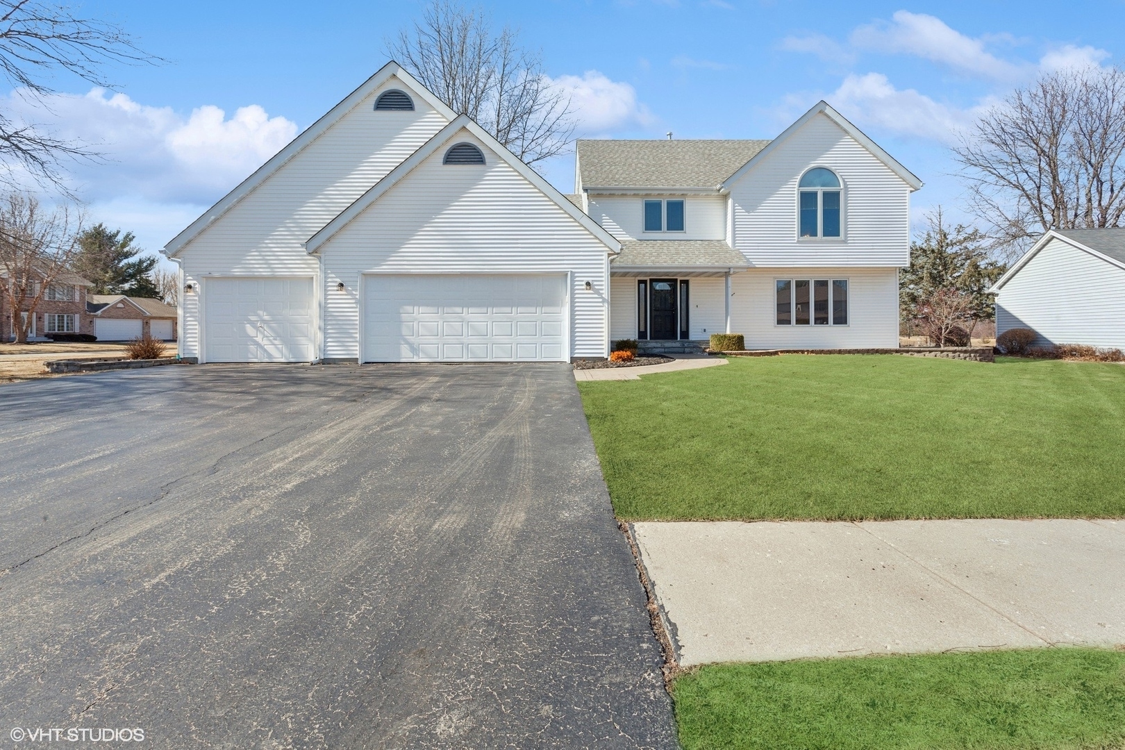 Property Photo:  1740 Sentinel Court  IL 61107 