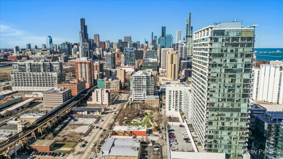 Property Photo: 1720 S Michigan Avenue 1412 IL 60616