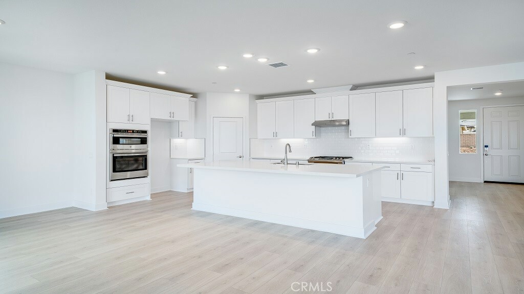 Property Photo: 34111 Red Berry Lane CA 92596