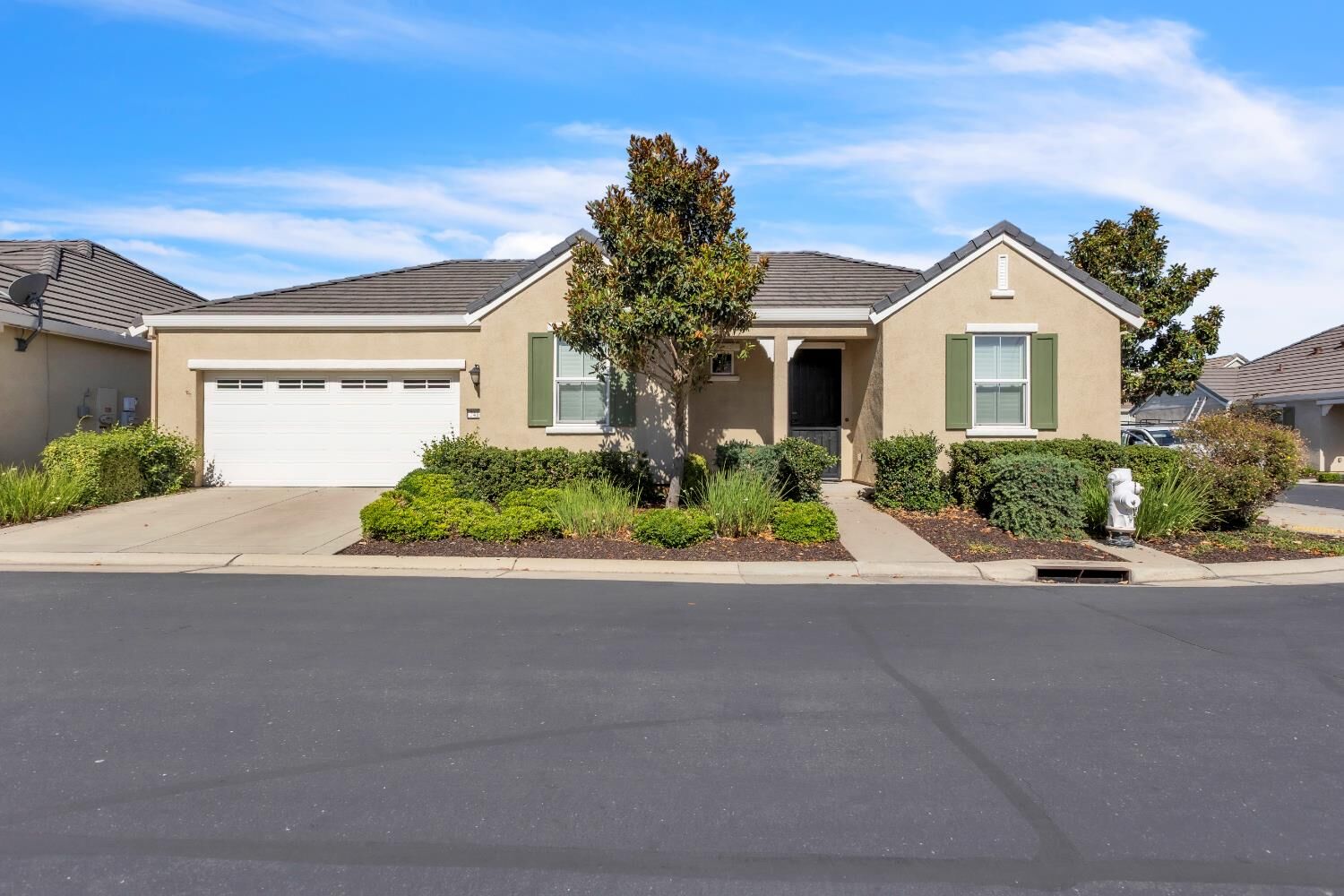 Property Photo: 7414 Chevelle Way CA 95829