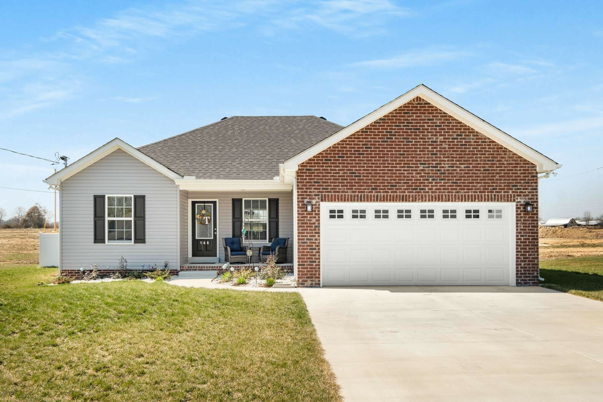 Property Photo: 146 Saddle St TN 37355