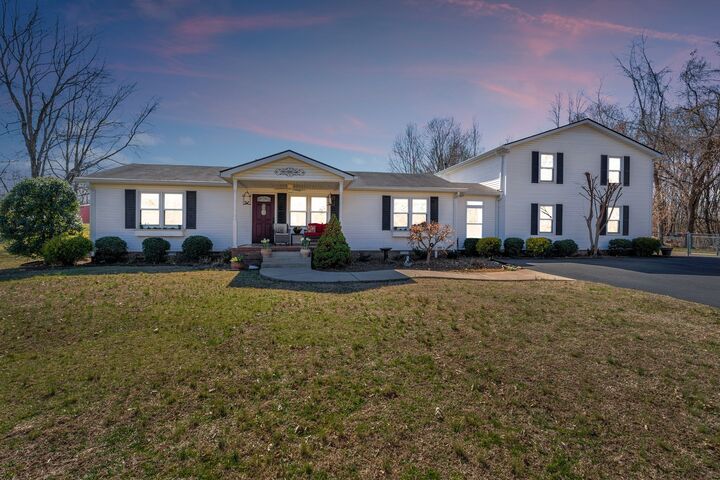 Property Photo:  489 Calista Rd  TN 37188