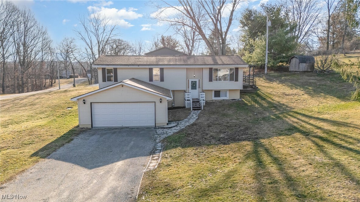 Property Photo: 12850 Ridgeview Drive OH 43762