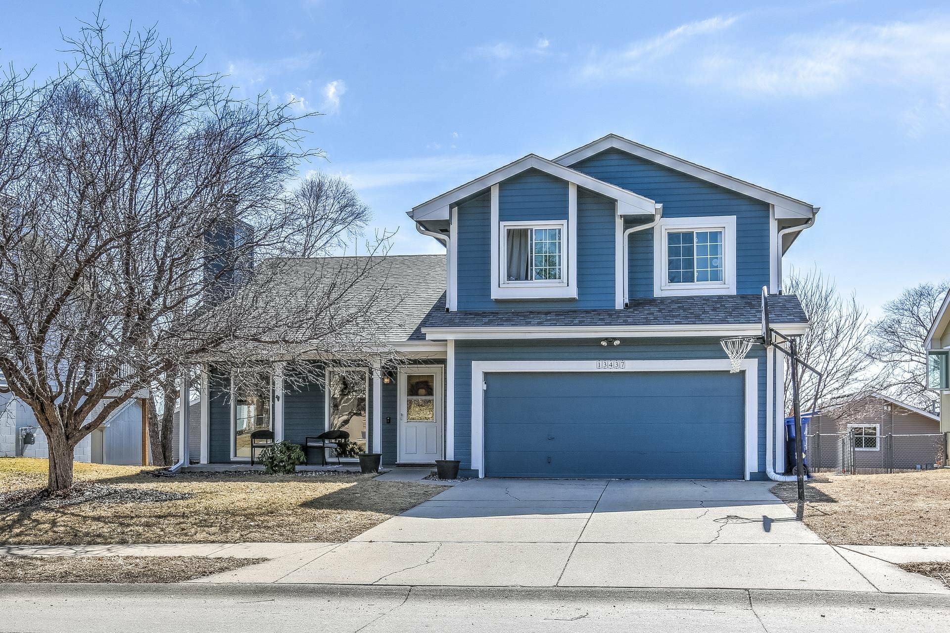 Property Photo: 13437 Olive Street NE 68138