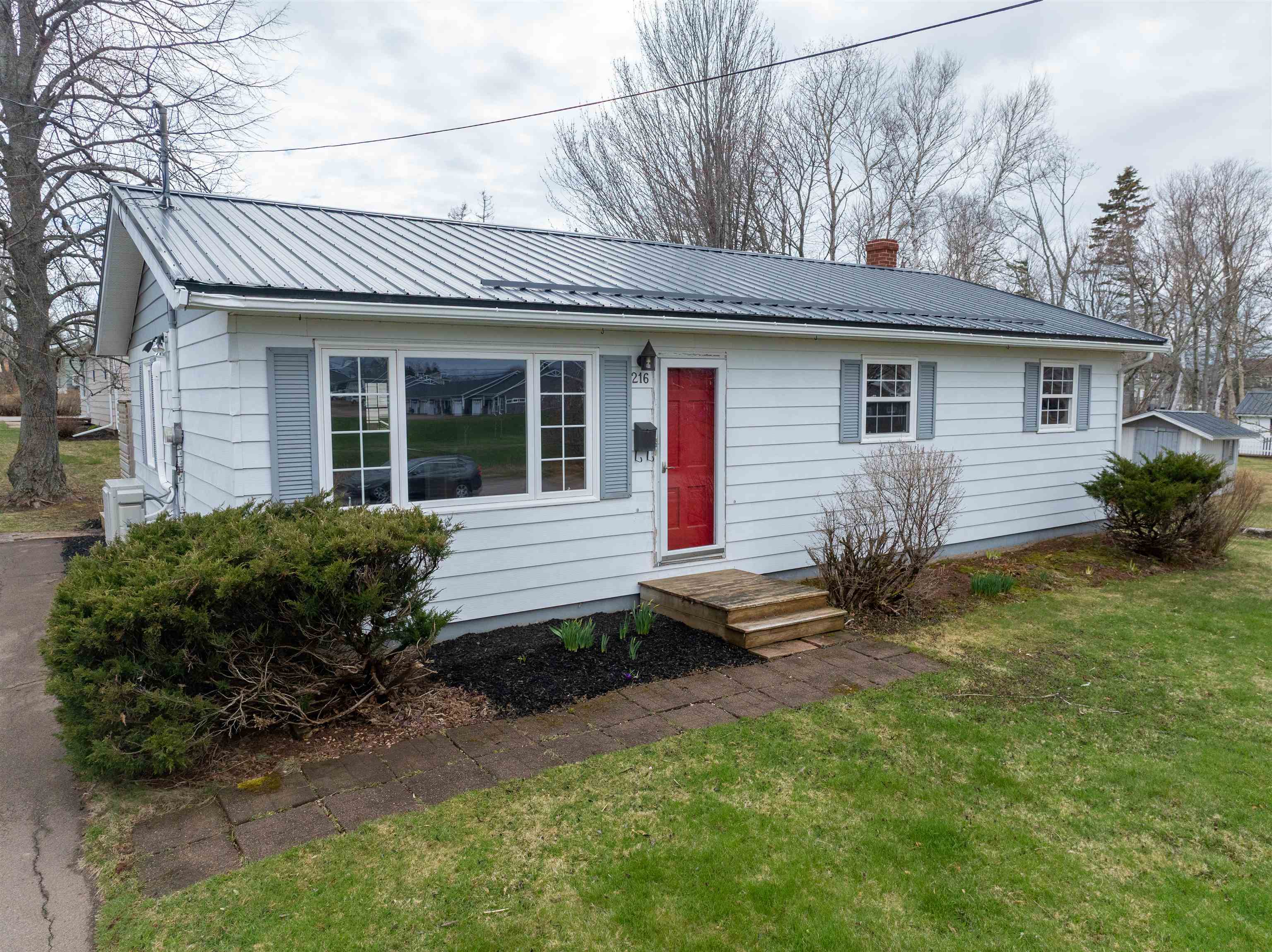 Photo de la propriété: 216 Stratford Road PE C1B 1H5