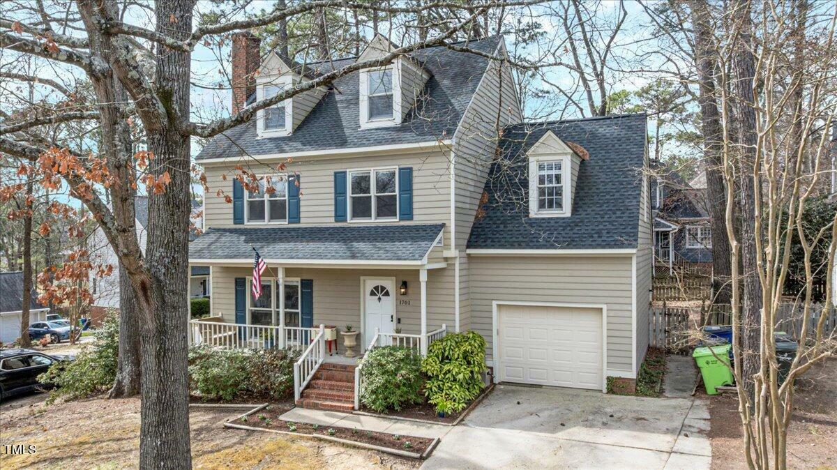 Property Photo: 1701 Point Owoods Court NC 27604