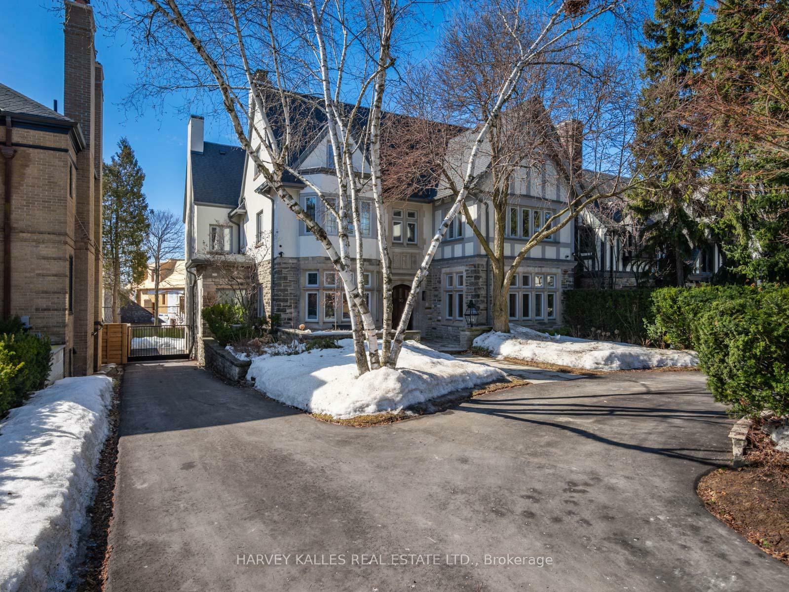 Property Photo: 90 Old Forest Hill Road ON M5P 2R5