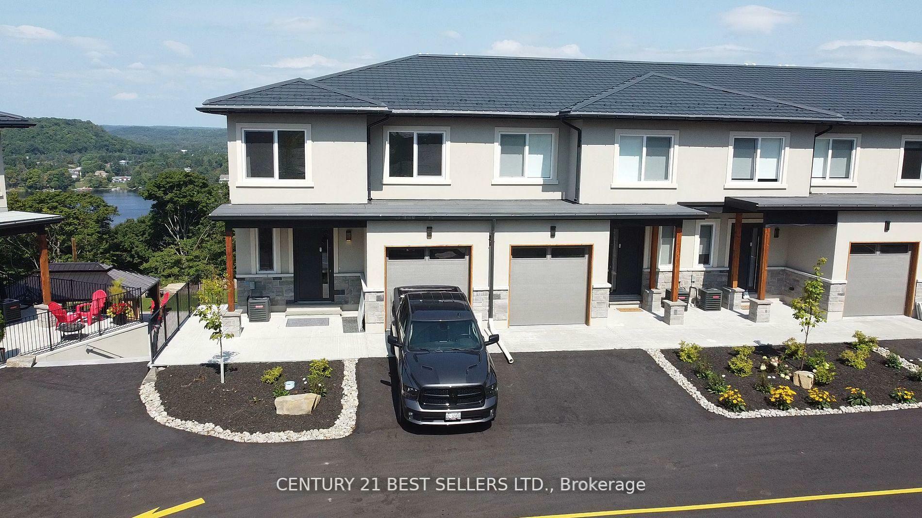 Property Photo: 2-15 Horizon Lane ON P1H 0G6