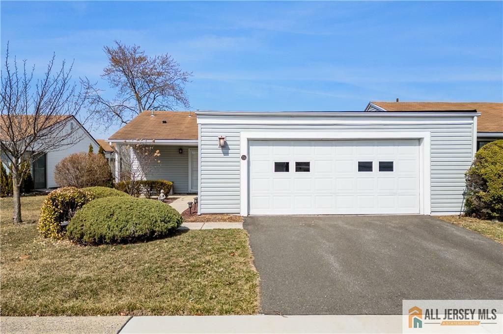 33 Haddon Road 33A  Monroe NJ 08831 photo