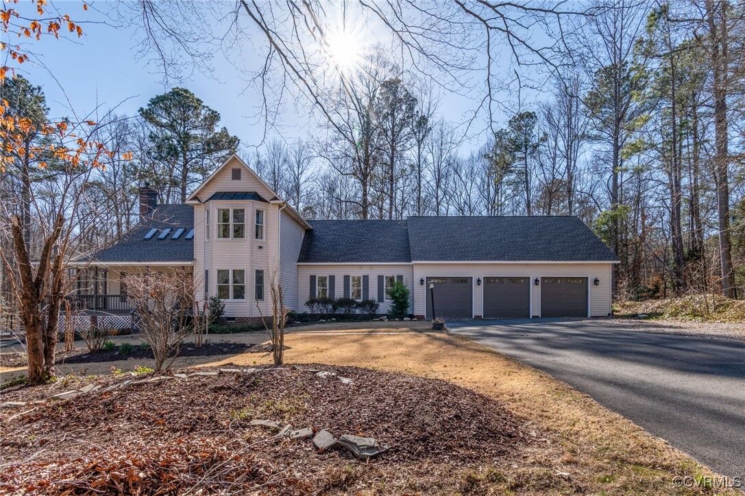 Property Photo:  14431 Winding Cedar Lane  VA 23192 