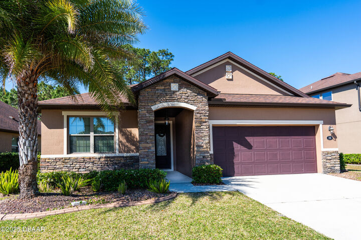 Property Photo: 288 Tuscany Chase Drive FL 32117