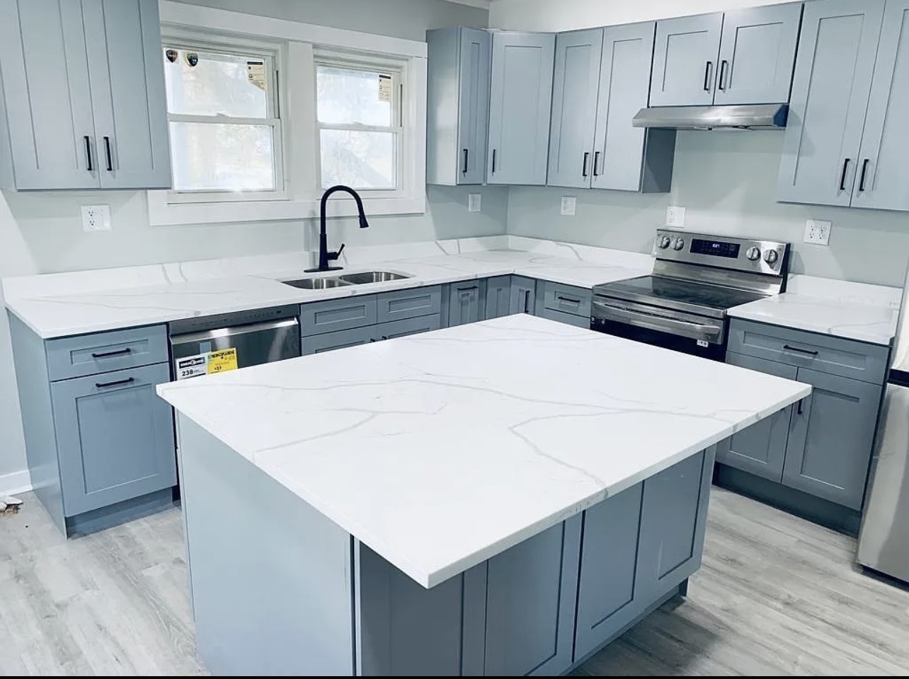 Property Photo: 808 Market Street 1 IL 60115