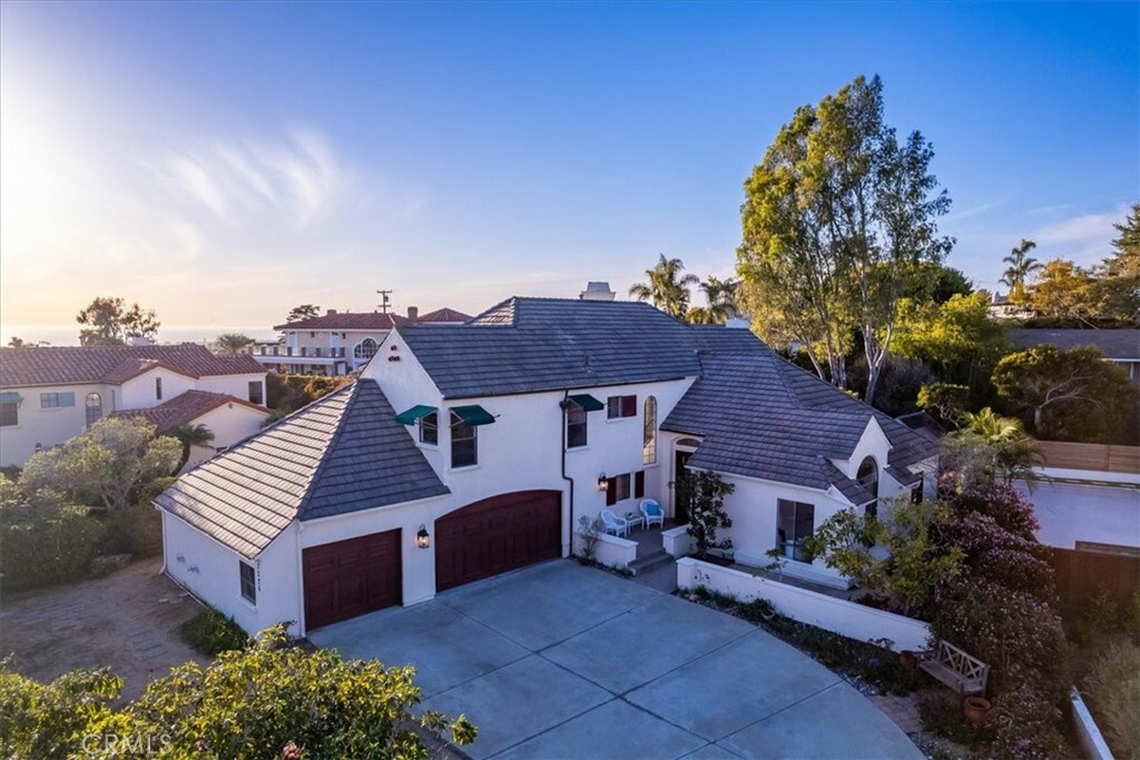 Property Photo: 2226 Janis Way CA 92008
