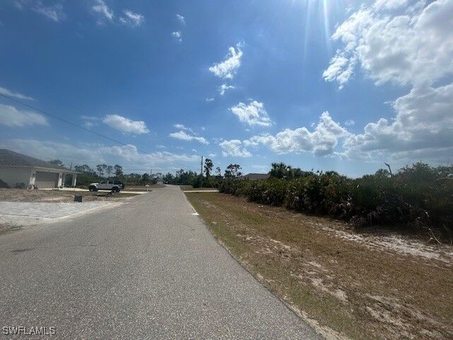 Property Photo:  131 Green Oak Park  FL 33947 