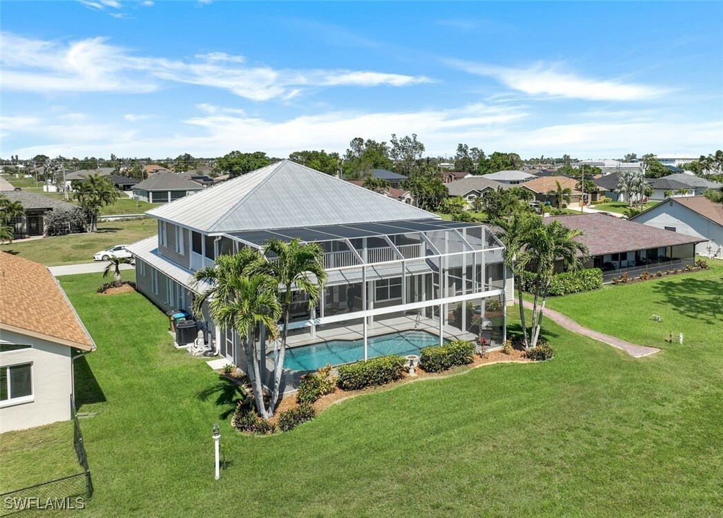 Property Photo: 864 SW 18th Terrace FL 33991