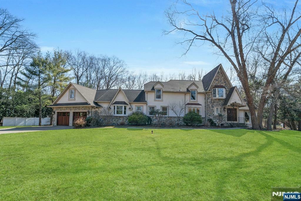 867 Woodfield Road  Franklin Lakes NJ 07417 photo