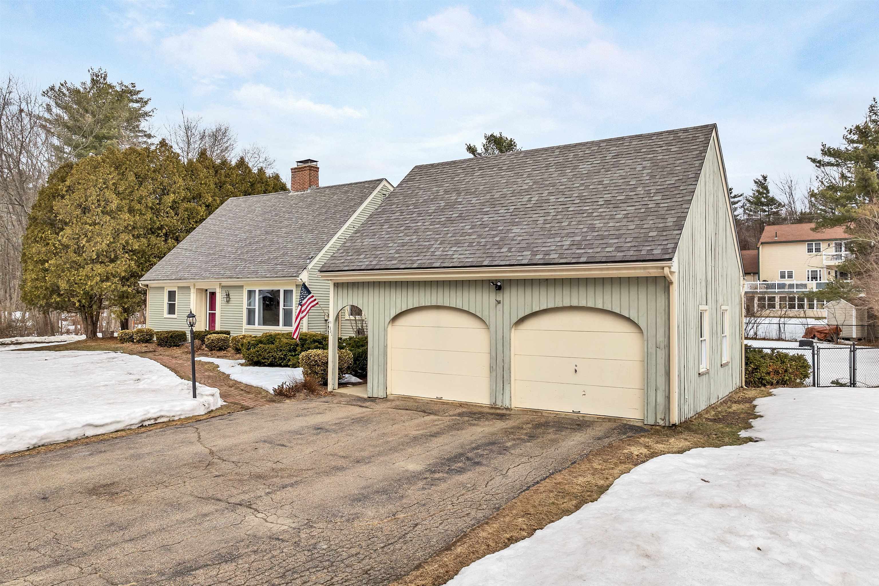 Property Photo:  331 Shore Drive  NH 03246 