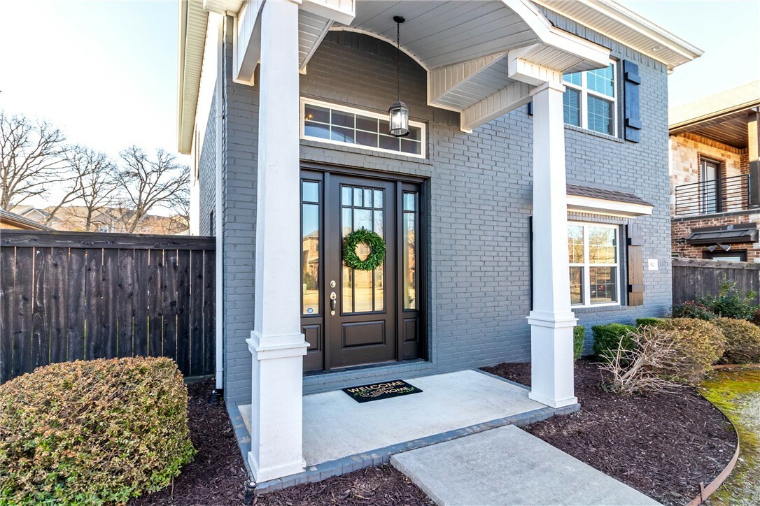 542 N Salem Road  Fayetteville AR 72704 photo