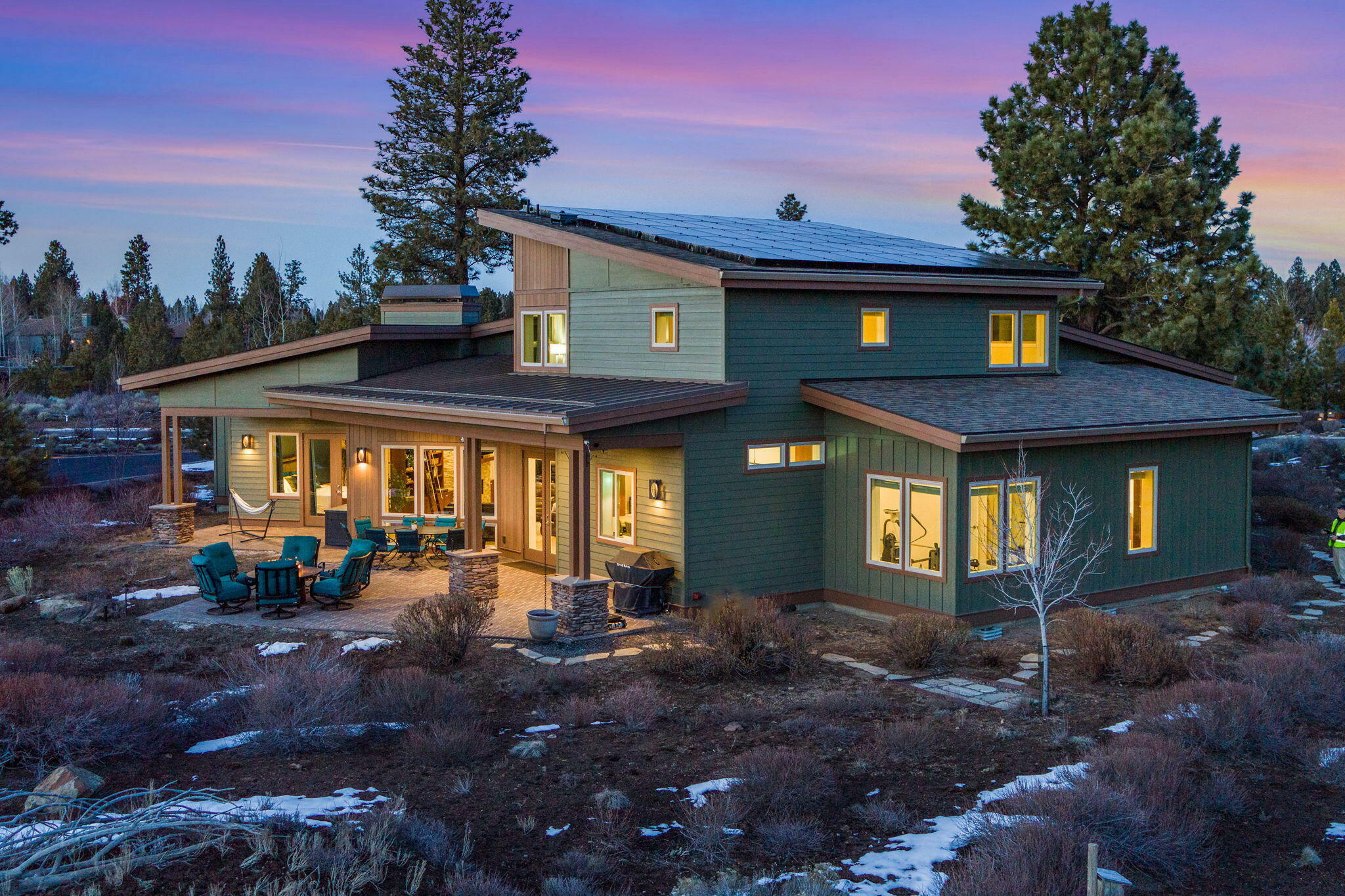 Property Photo: 61649 Hosmer Lake Drive Drive OR 97702