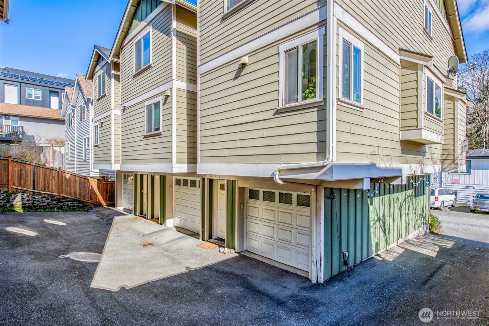 Property Photo:  12314  33rd Avenue NE C  WA 98125 