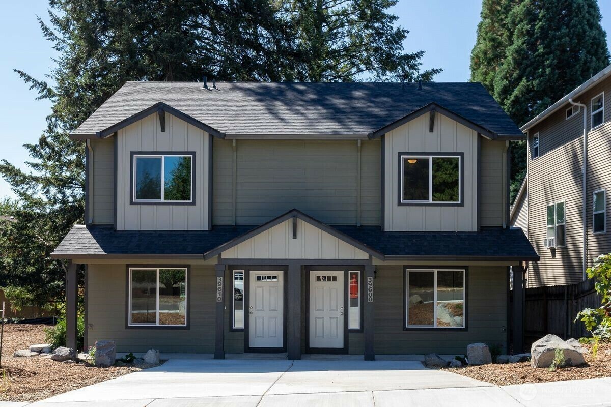 105 E  C Street  Rainier OR 97048 photo