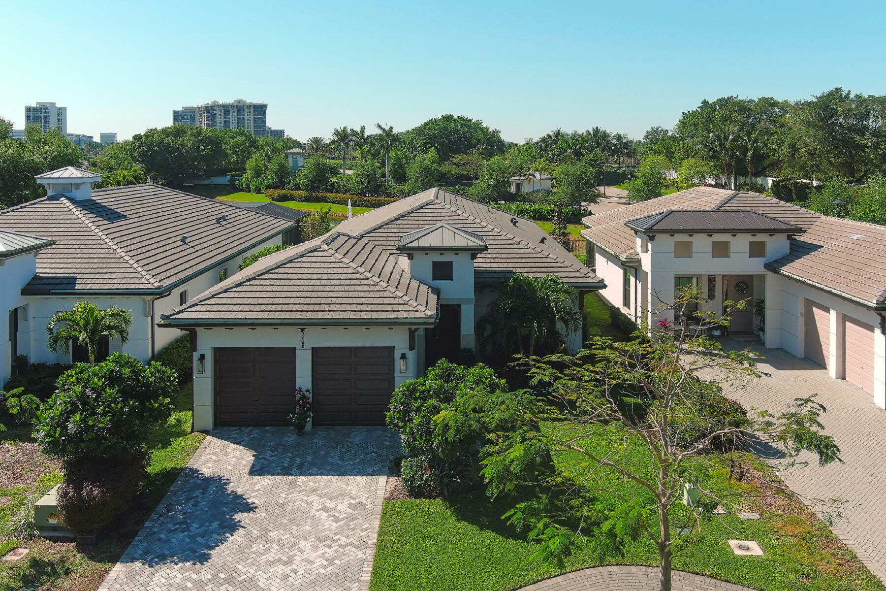 Property Photo: 3088 Gin Berry Way FL 33401