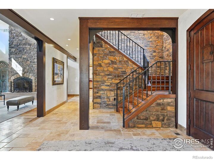 Property Photo: 1652 Poplar Avenue CO 80304