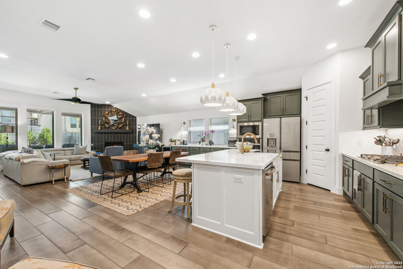 Property Photo:  576 Tobacco  TX 78132 