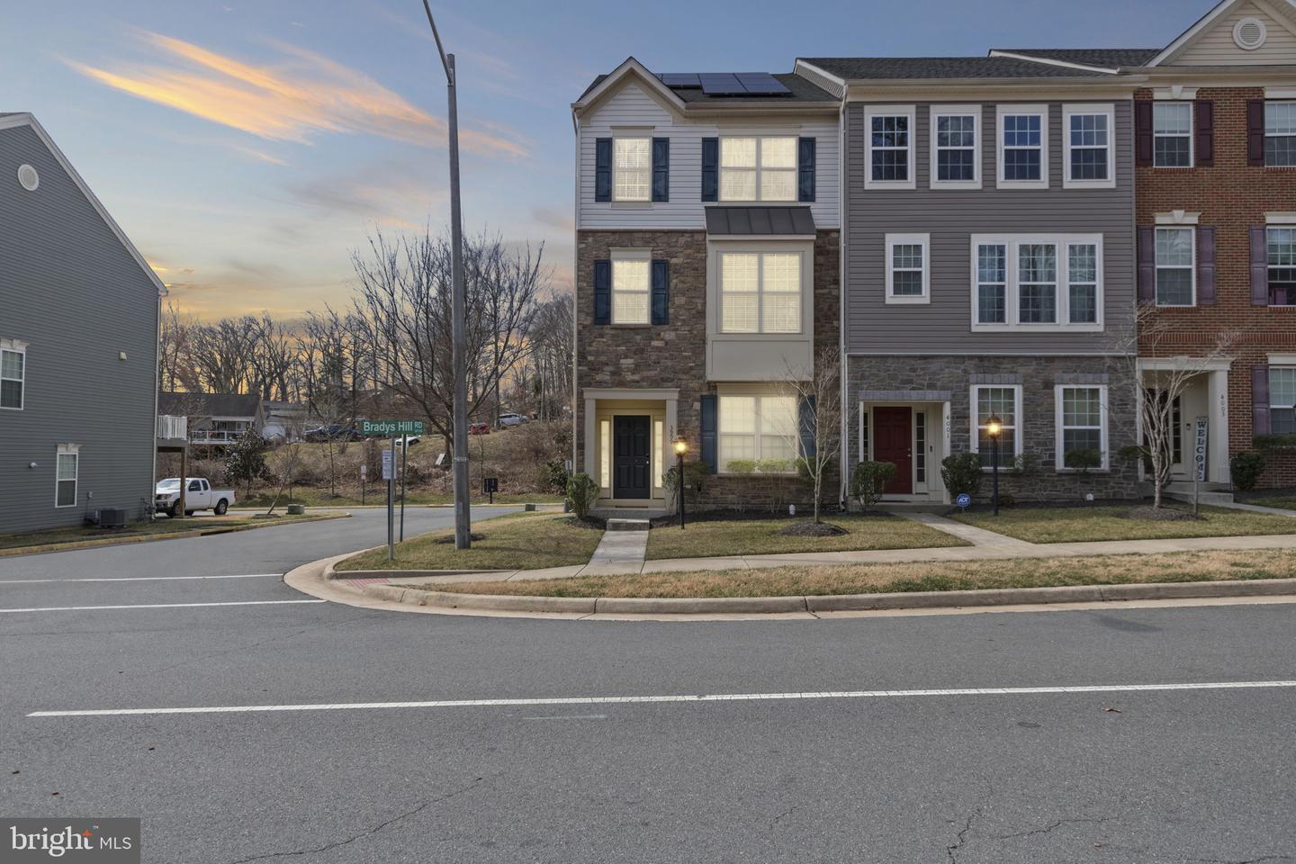 Property Photo: 3999 Bradys Hill Road VA 22172