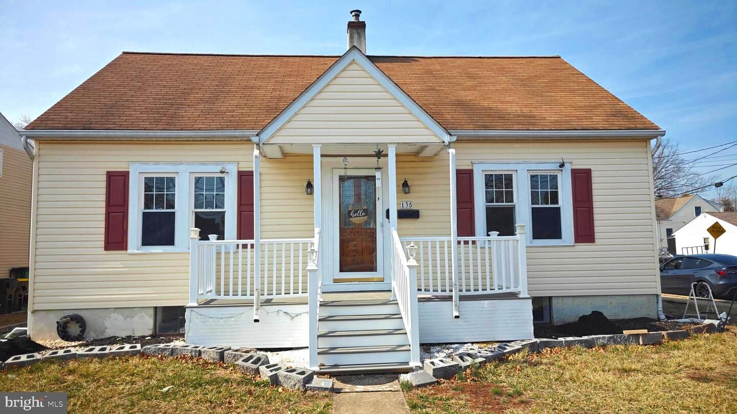 Property Photo:  135 Union Street  PA 19440 