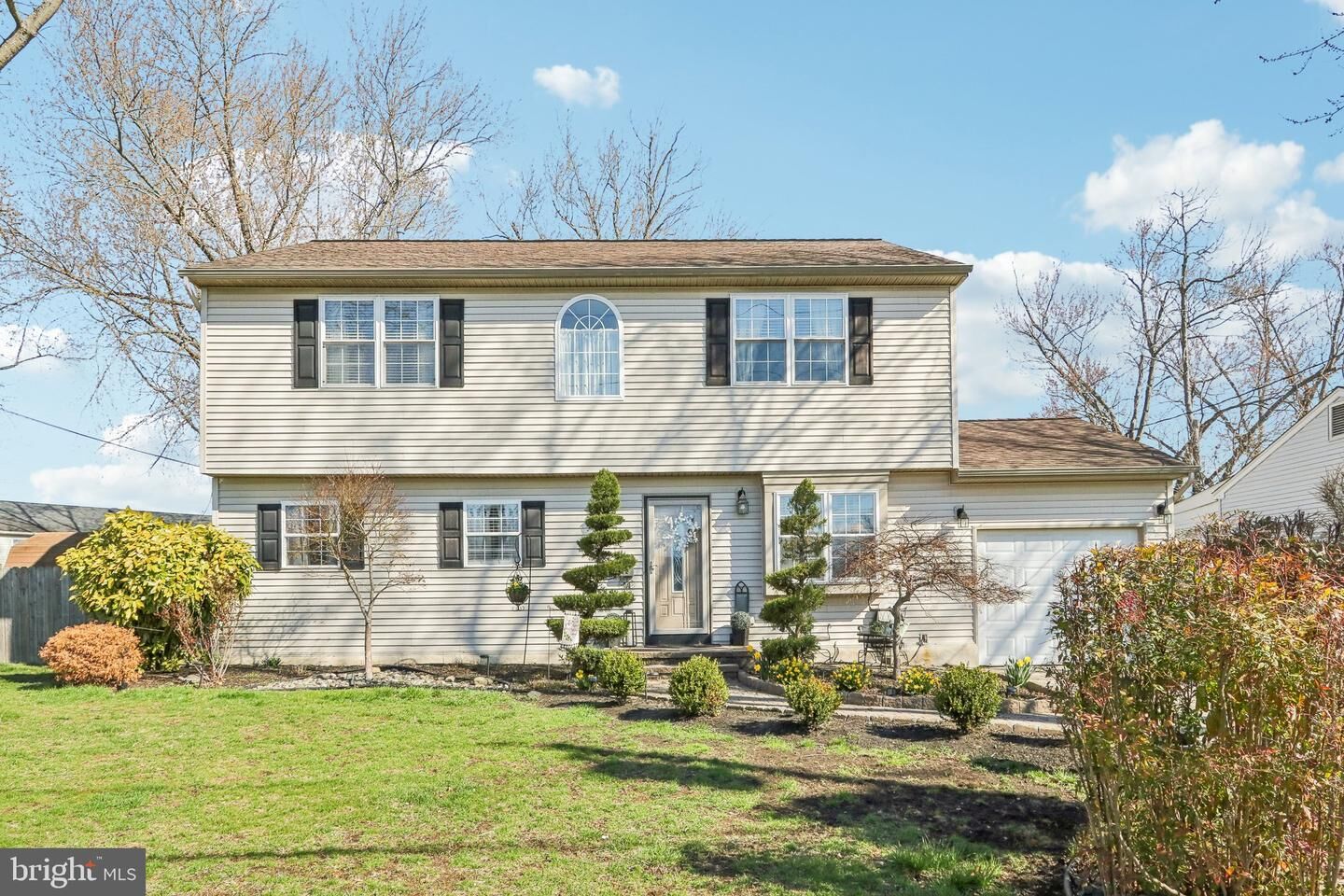 Property Photo:  53 Marlborough Avenue  NJ 08053 