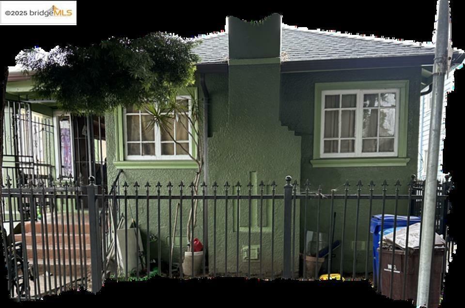 1360 99th Avenue  Oakland CA 94603 photo