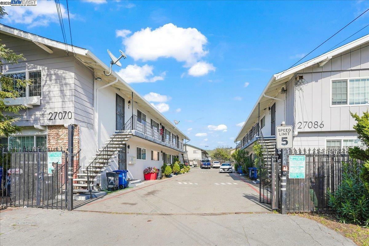 Property Photo: 27086 Manon Ave CA 94544