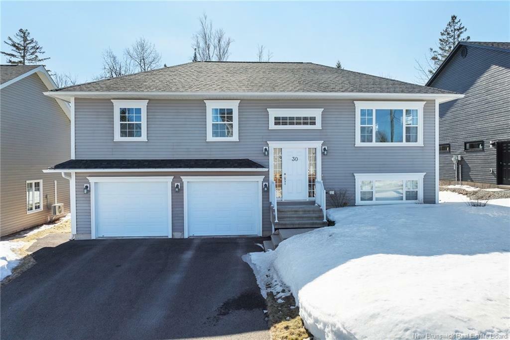 30 St. Pierre Drive  Fredericton NB E3C 0L7 photo