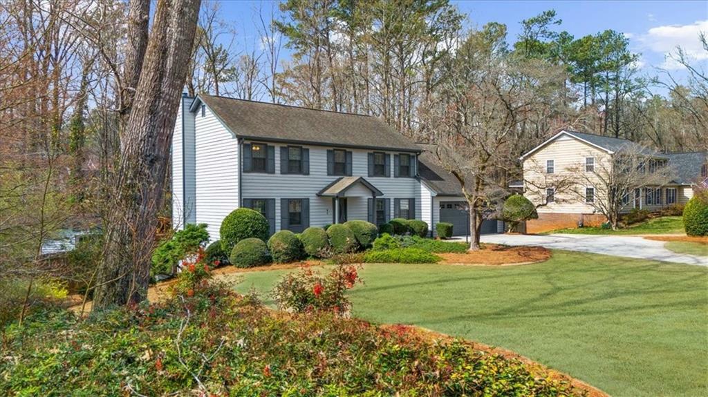 245 Hollyberry Court  Roswell GA 30076 photo