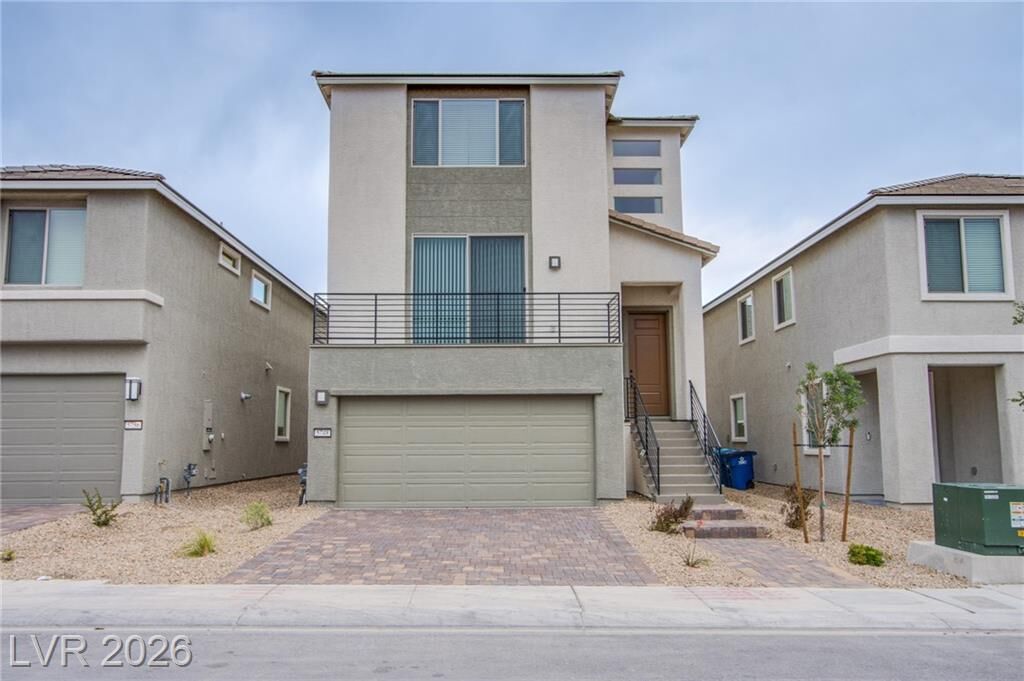 Property Photo: 5748 Avondale Rise Way NV 89141