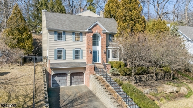 3 Laurel Ln  Bernardsville Boro NJ 07924 photo