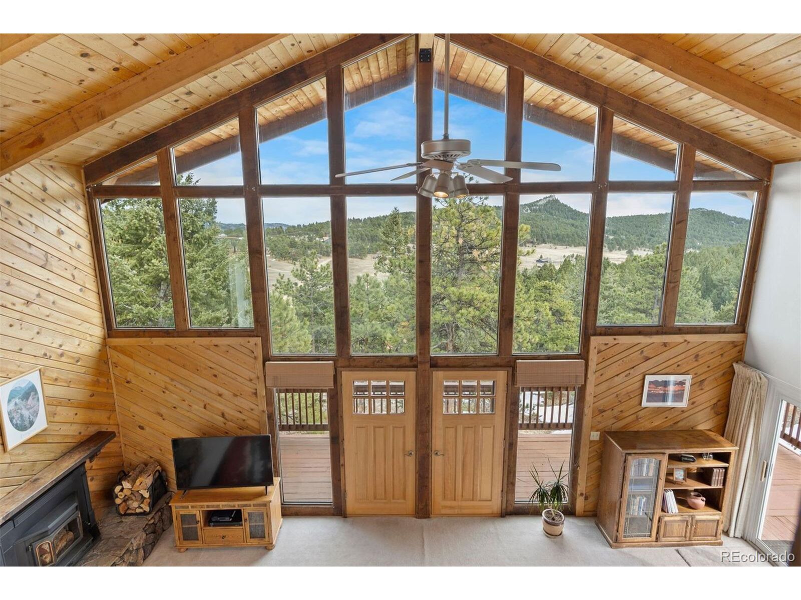 Property Photo:  25019 N Mountain Park Dr  CO 80439 