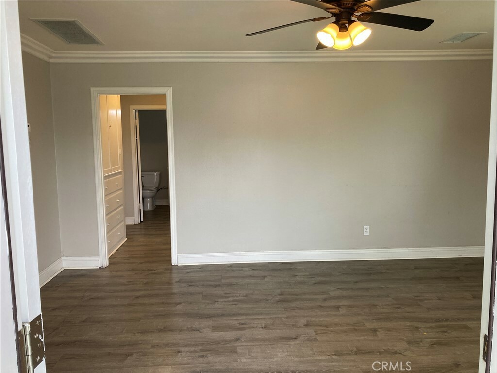 Property Photo: 2006 Capri Avenue CA 92359