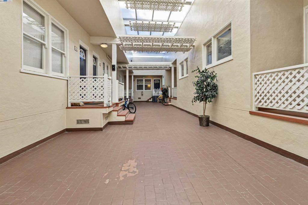 Property Photo:  1732 University Avenue  CA 94703 
