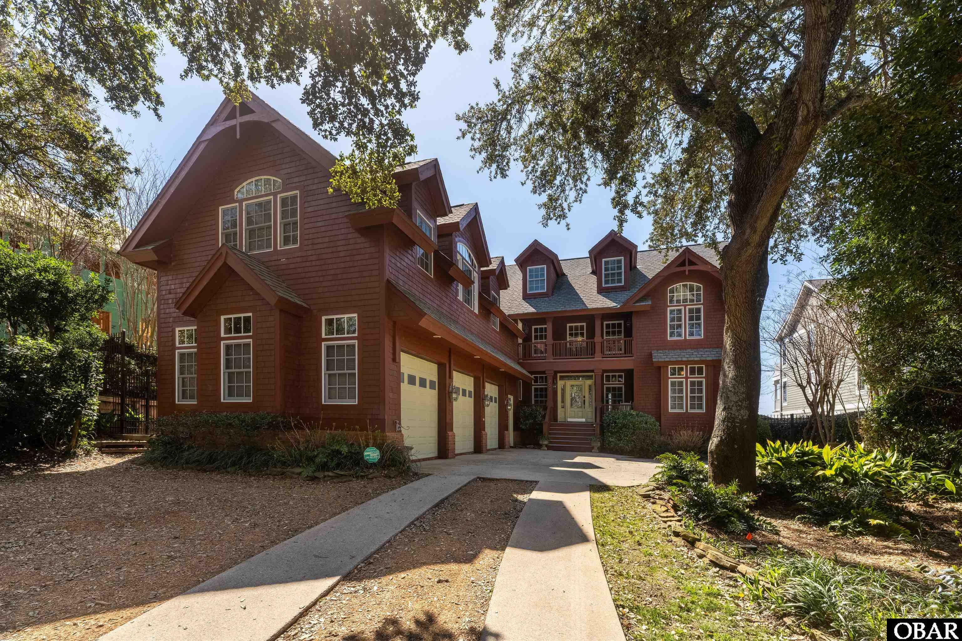 Property Photo: 207 Harbour Bay Drive NC 27949
