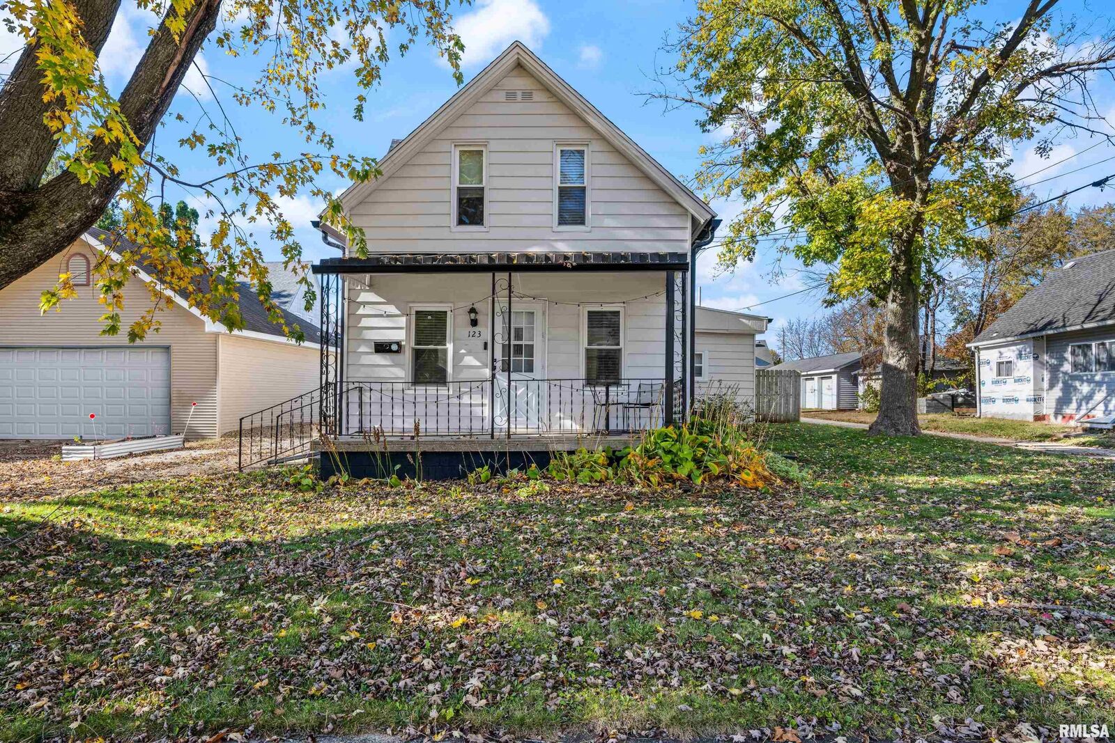 Property Photo:  123 S Park Street  IL 61443 