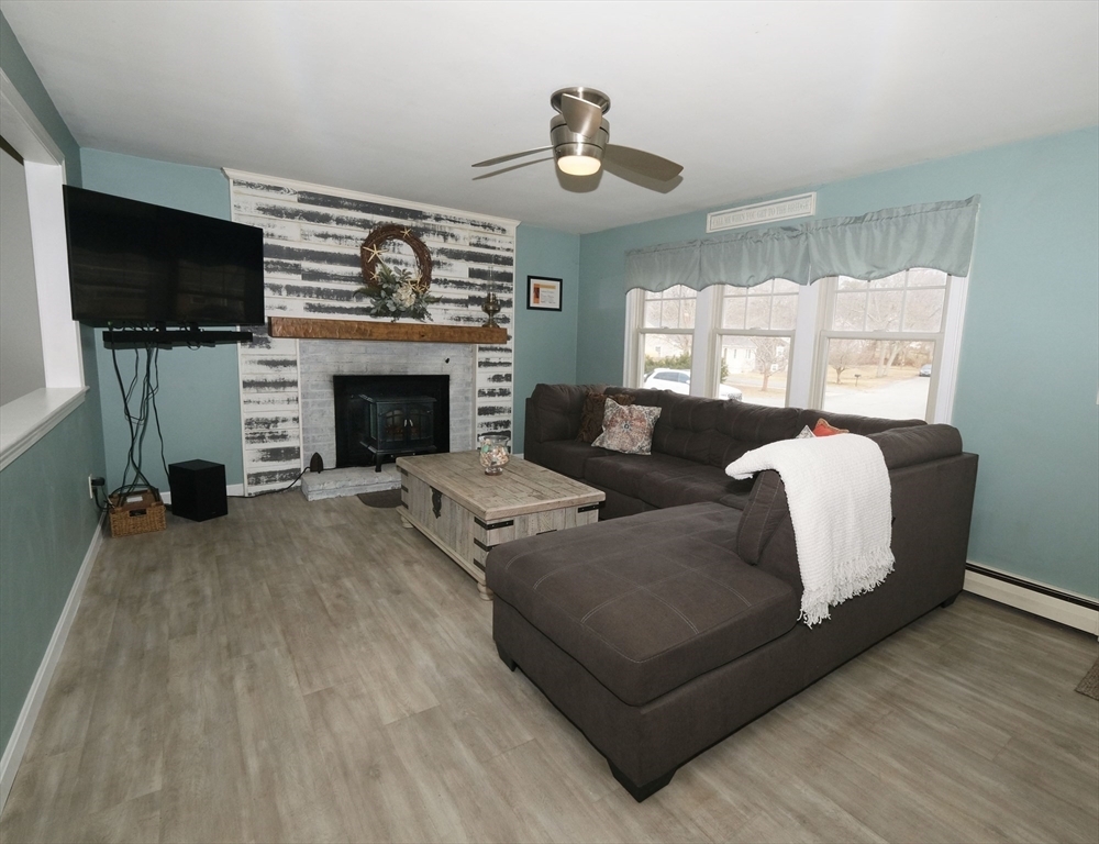 Property Photo: 62 Hamden Cir MA 02601